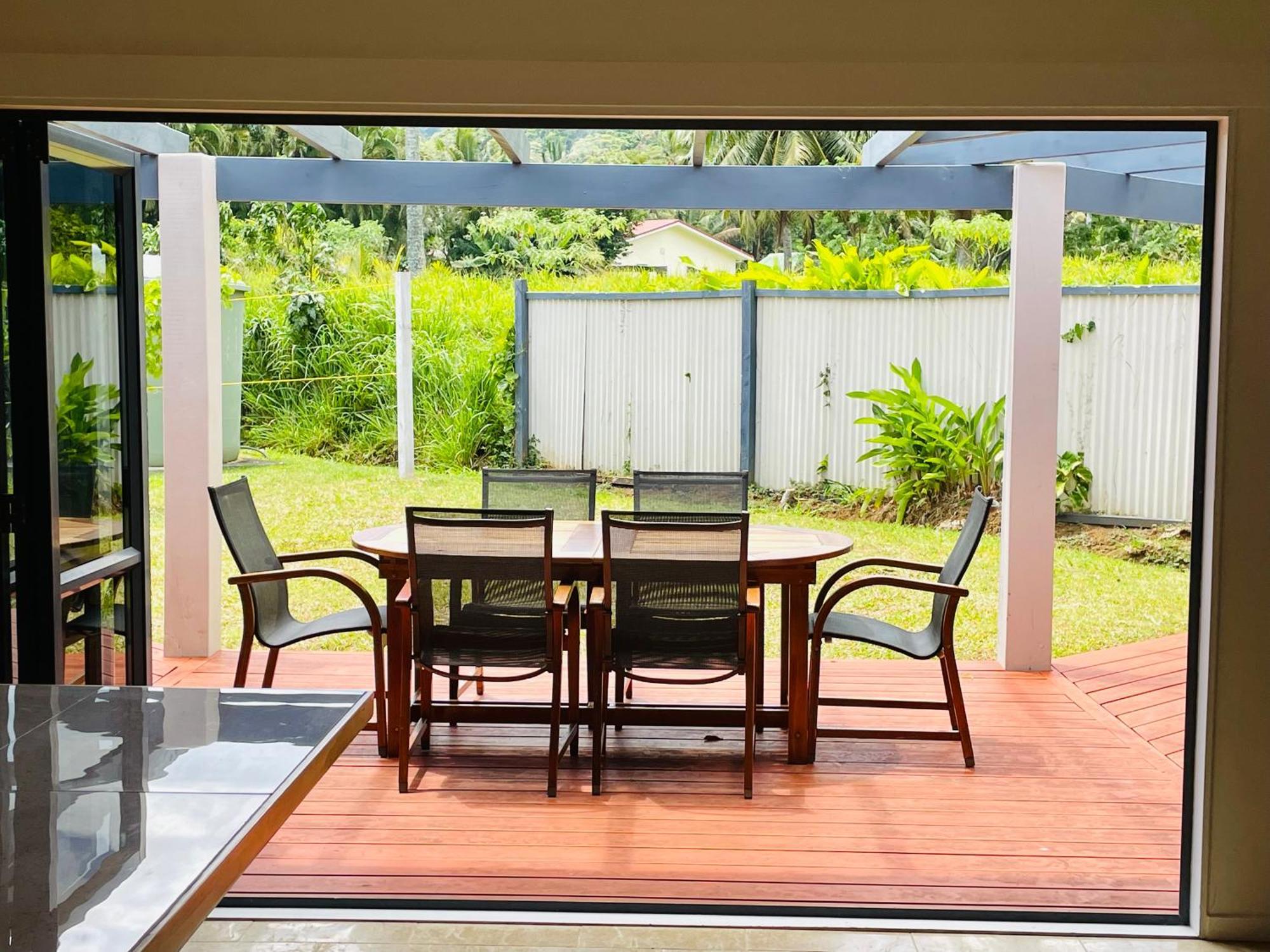 Red Hibiscus Villas Rarotonga Dış mekan fotoğraf