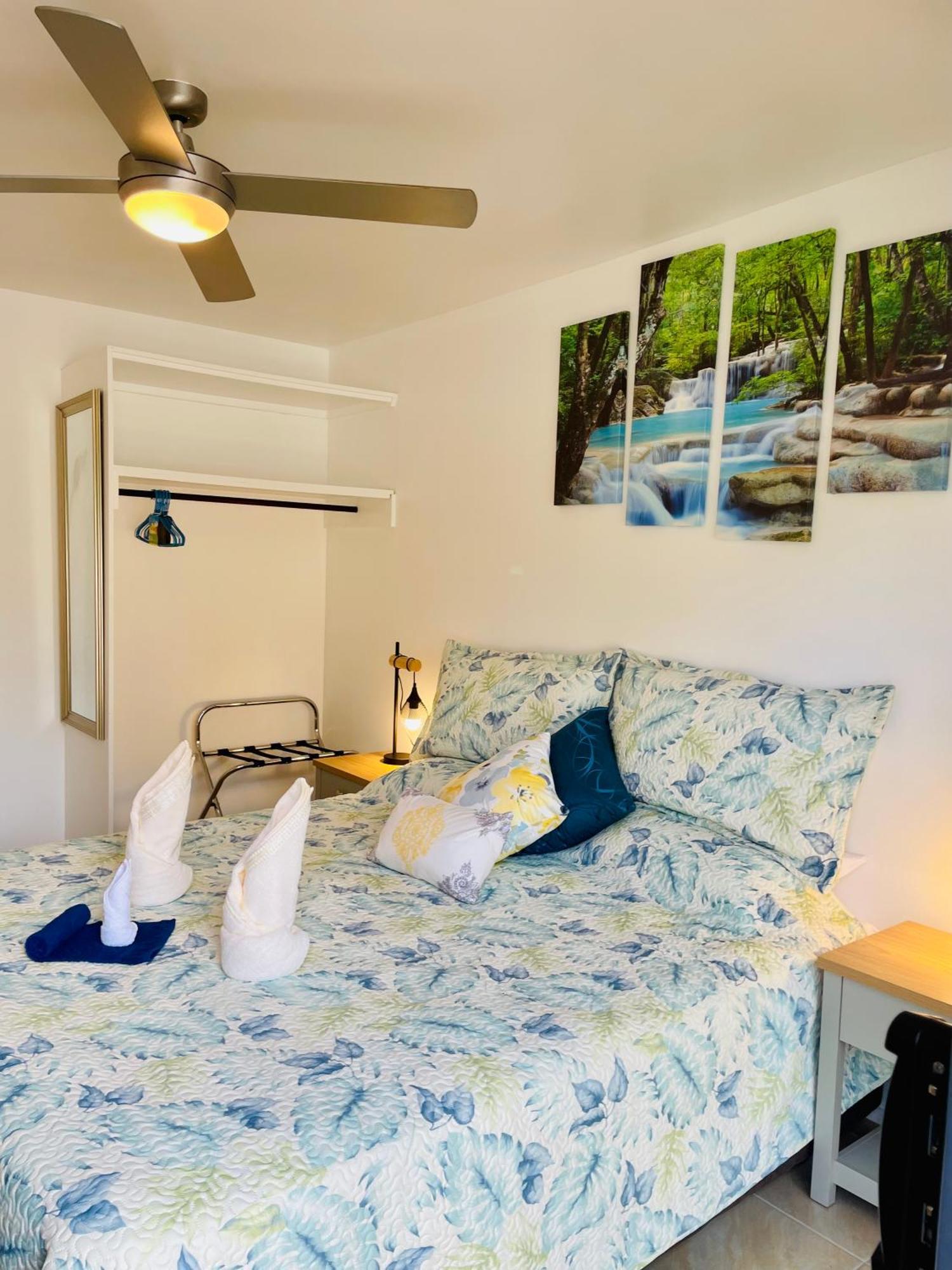 Red Hibiscus Villas Rarotonga Dış mekan fotoğraf