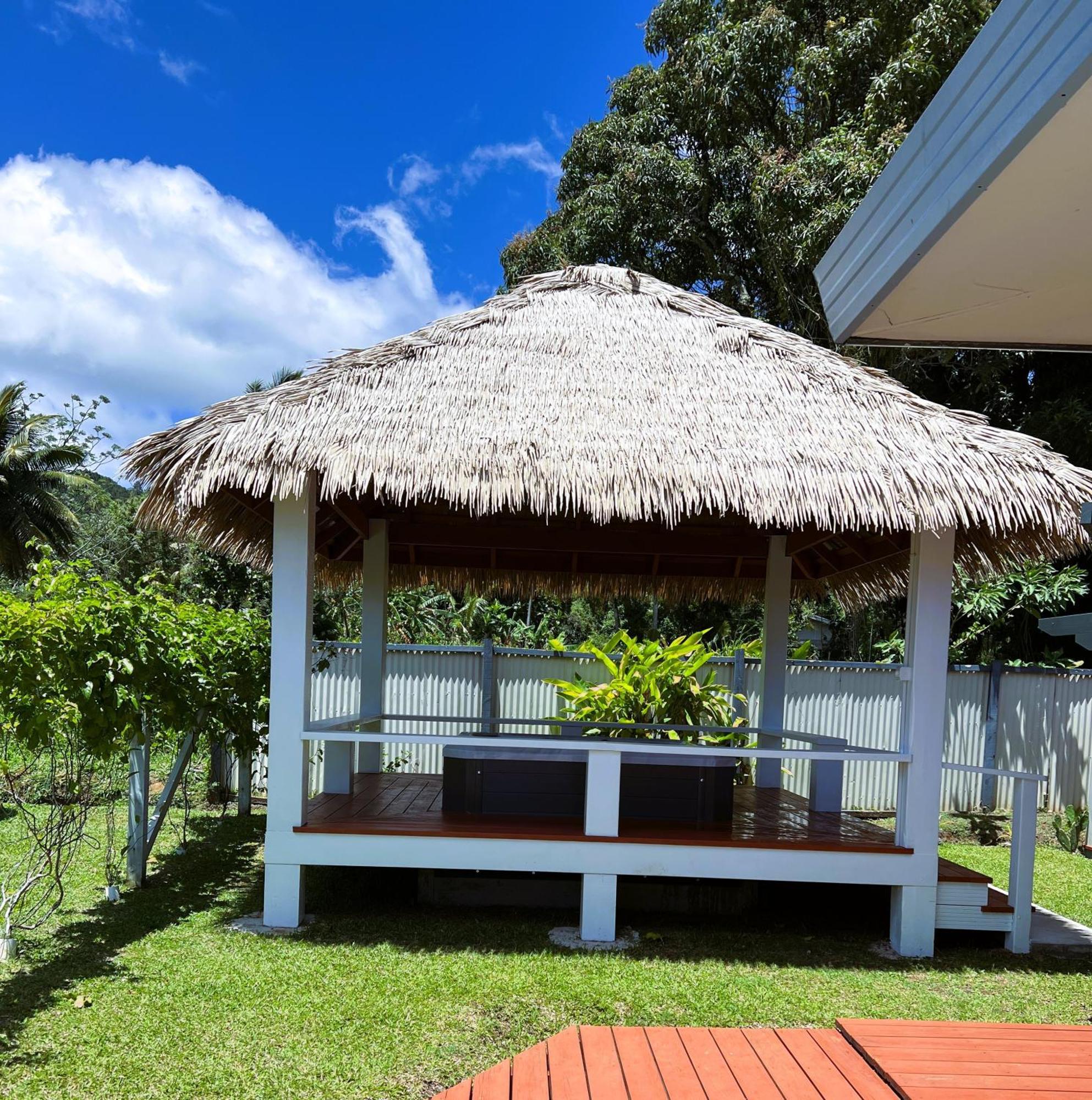 Red Hibiscus Villas Rarotonga Oda fotoğraf